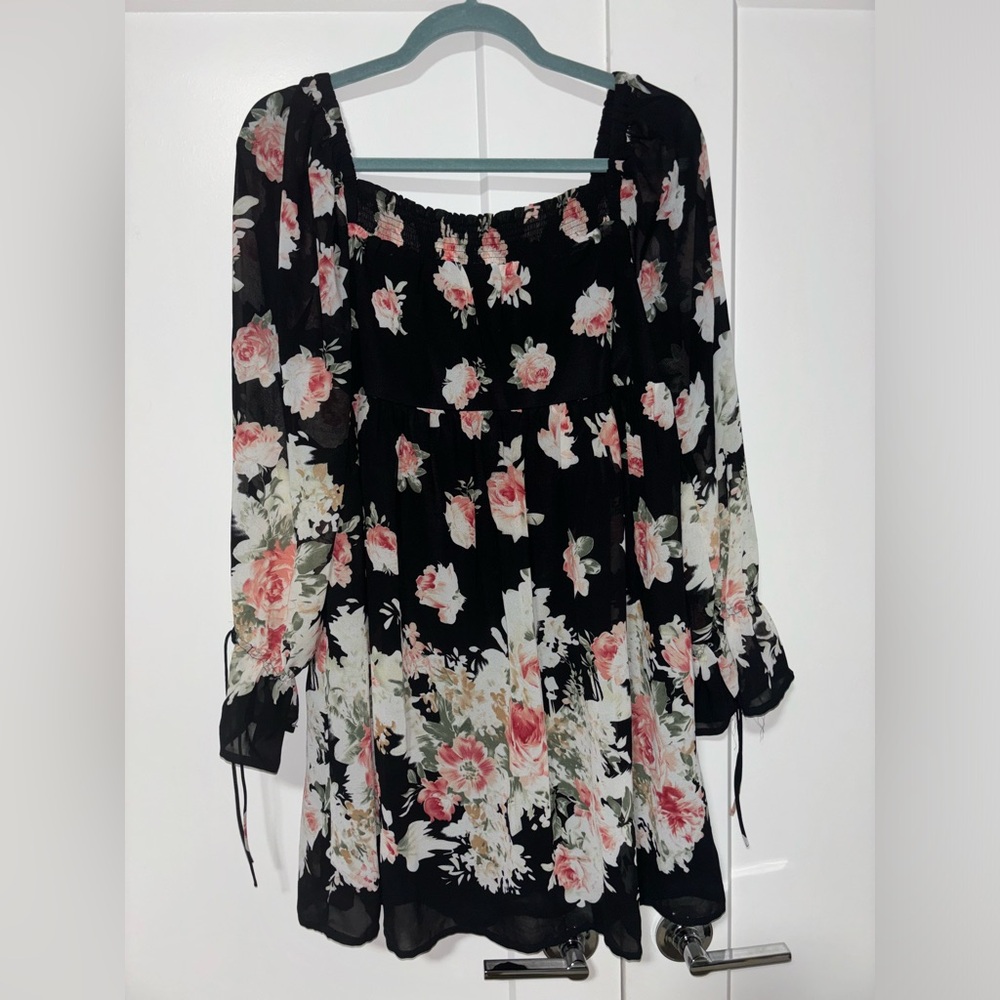 Red Dress- Entro Floral Print Tie Sleeve Dress